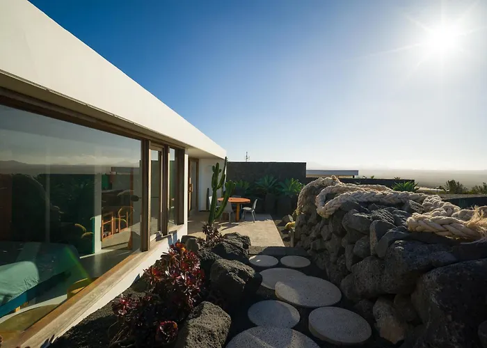 Canaryislandshost I Soul * Famara