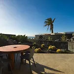 Canaryislandshost I Soul * Famara