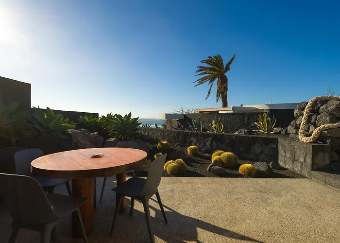 Canaryislandshost I Soul * Famara